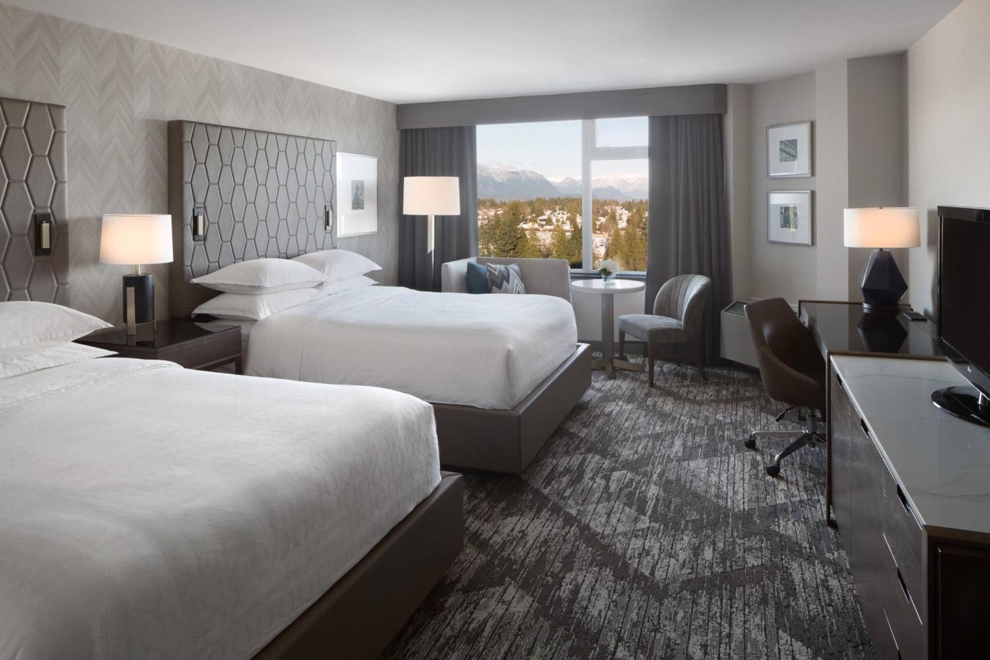 Sheraton Vancouver Guildford Hotel Съри Екстериор снимка